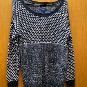 Black and white American eagle sweater
